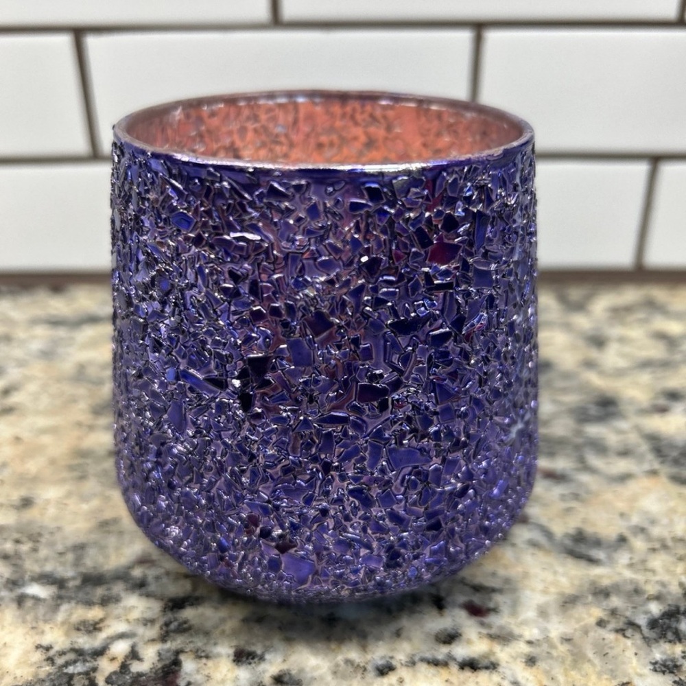 SPARKLY GLITTERY BEWARE OF THE GHOUL 12oz  2-wick CANDLE -NWT